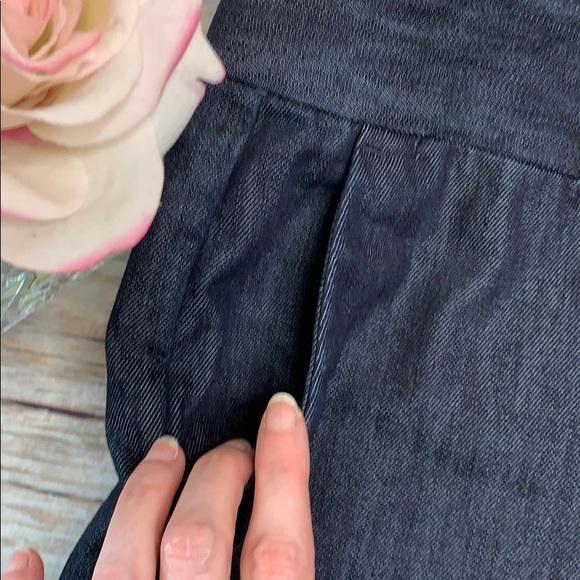 LOFT dark denim shorts - Picture 4 of 6